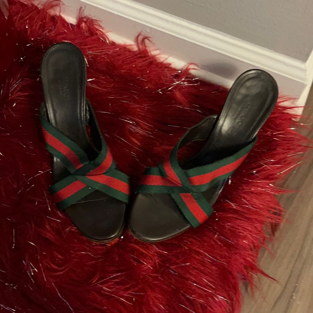Authentic GUCCI WEDGES